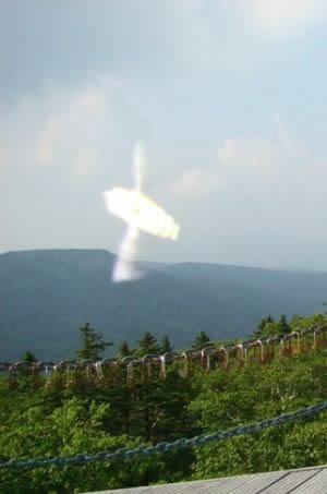 鳳凰山ufo事件